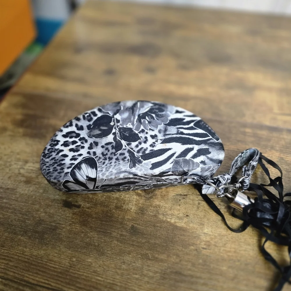 Pretty Black And White Rose Print Sunglass Case